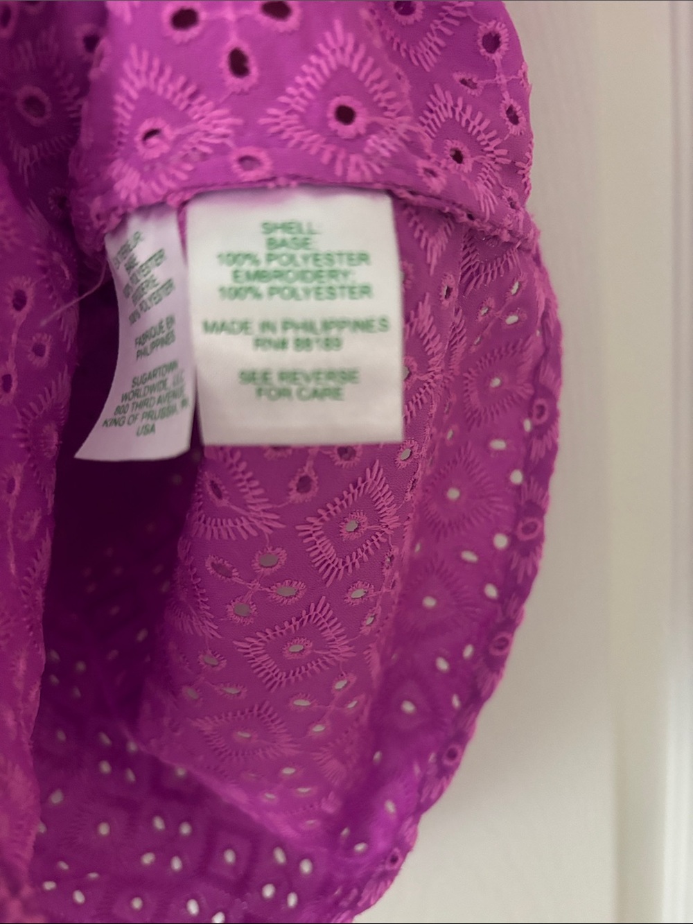 LIlly Pulitzer Calynn Eyelet button down - Picture 4 of 6